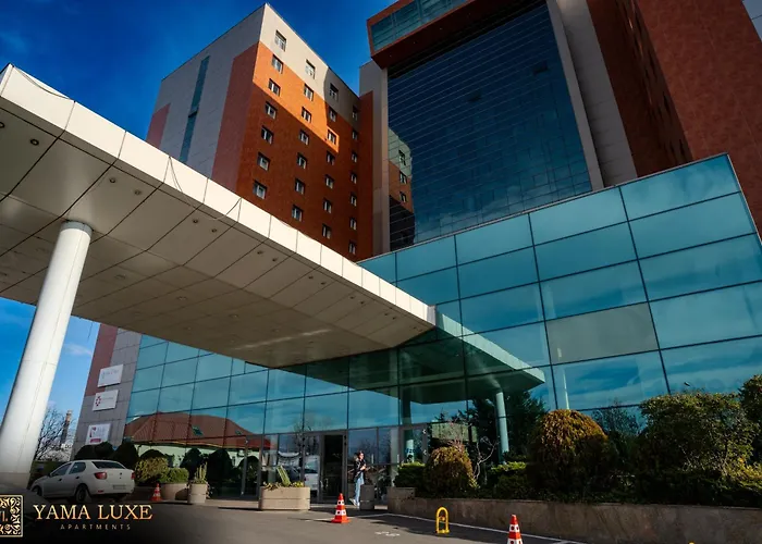 Yamaluxe Apartments - Modern & Spacious With Beautifull View Bucureşti